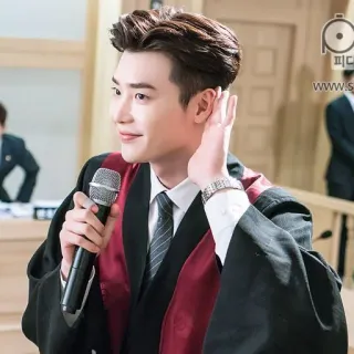👂 luật sư, tòa án, áo vest, micro, người đàn ông, trang phục trang trọng telegram sticker