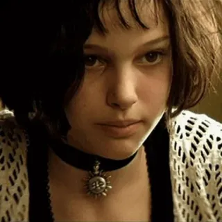 😐 Mathilda Léon: The Professional film, personnage, portrait, actrice, cinéma telegram sticker
