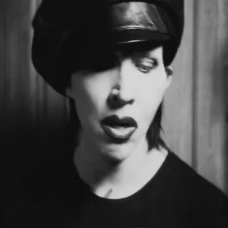 🌟 Marilyn Manson музыкант, певец, черно-белое, готика, знаменитость telegram sticker