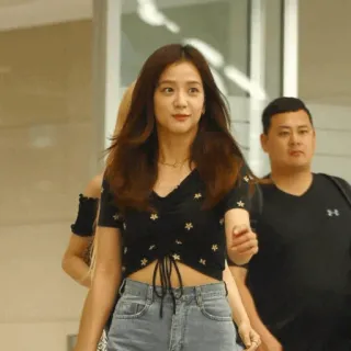 🏷 Jisoo kpop, singer, blackpink, woman, celebrity, fashion whatsapp sticker