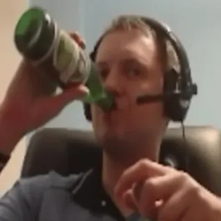 🍺 person, trinken, bier, kopfhörer whatsapp sticker
