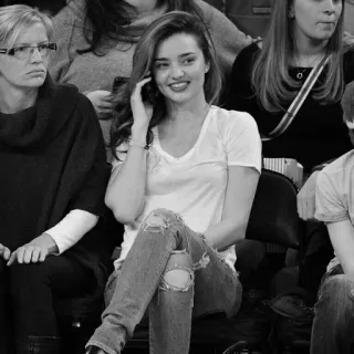 🍷 Miranda Kerr Model, Promi, Frau, Mode, Porträt telegram sticker