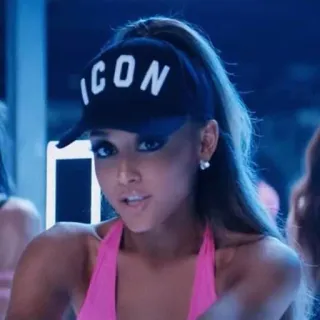 ⭐️ Ariana Grande ICON célébrité, chanteur, pop star, mode, portrait telegram sticker