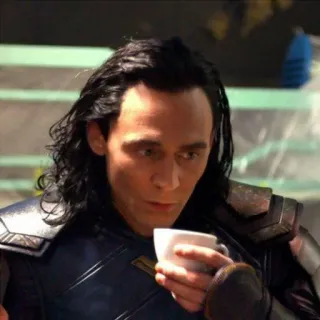 🍵 Loki loki, marvel, vengadores, taza, bebida, actor, personaje telegram sticker