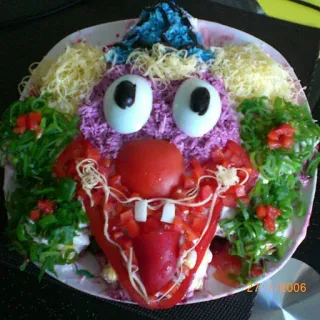😑 arte culinario, payaso, ensalada, arte, comida creativa, cara, arte culinario telegram sticker
