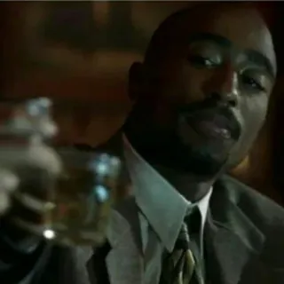 🍻 Tupac Shakur rappeur, 2Pac, Tupac, alcool, boisson whatsapp sticker