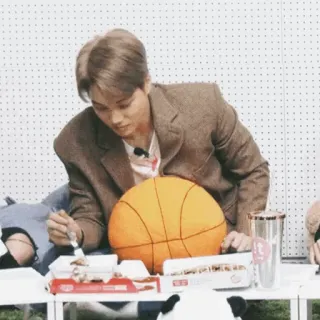 🥂 man, basketball, sitting, food, table telegram sticker