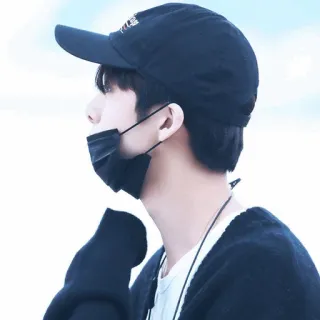 🌩 homme, chapeau, masque, portrait, extérieur, mode, décontracté whatsapp sticker