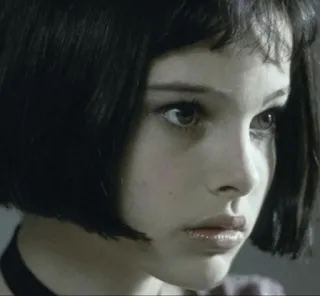 😐 Mathilda Léon: The Professional natalie portman, léon, mathilda, film, professionnel telegram sticker