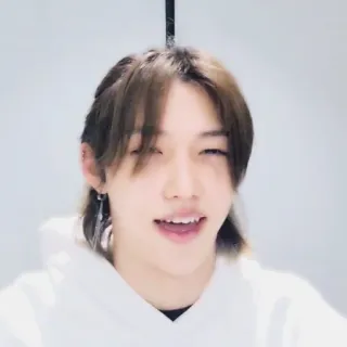 🥛 Felix kpop, idol, piosenkarz, portret, męski telegram sticker