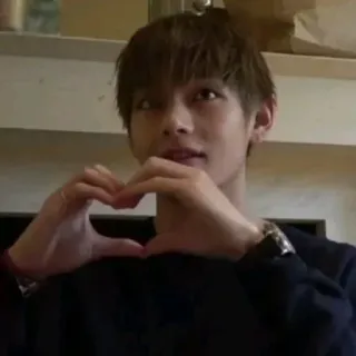 ⚔ person, love, heart, kpop, cute, smile telegram sticker