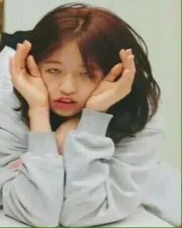 💘 femme, fatiguée, mème, asiatique, visage telegram sticker