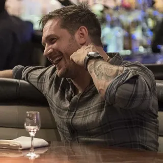 😂 Tom Hardy acteur, homme, portrait, célébrité, sourire telegram sticker