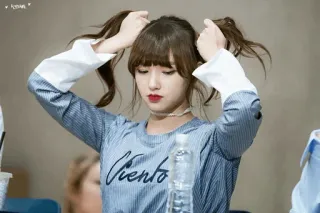 🌈 Viento woman, girl, portrait, Korean telegram sticker