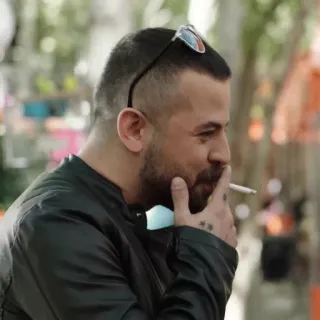 🚬 курение, сигарета, мужчина, портрет, табак telegram sticker