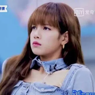 😡 Lisa kpop, lisa, blackpink, zangeres, idol, aziatisch, vrouw telegram sticker