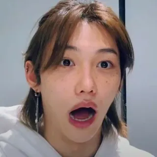 😮 telegram sticker