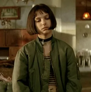 🙃 Mathilda Léon: The Professional film, années 90, Léon, Léon (film), Mathilda, Natalie Portman telegram sticker