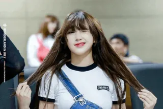 🌈 WONDERLAND IN JULY woman, girl, kpop, asian, charm's, wink telegram sticker