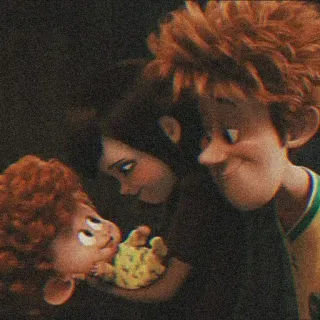 🧃 Mavis Hotel Transylvania cartoon, animation, family, Mavis, Hotel Transylvania whatsapp sticker