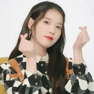🪜 IU korean, actress, singer, celebrity, heart, IU telegram sticker