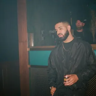 💡 Drake Drake, rapper, musicista, celebrità, cantante, artista telegram sticker