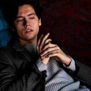 🍁 Jughead Jones Riverdale Jughead Jones, Riverdale, Cole Sprouse, Drama adolescente, CW, Retrato, Ator telegram sticker