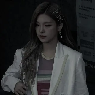 Yeji|| @cecilia_agthz whatsapp stickers