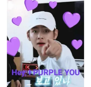 🐯 V (Kim Taehyung) Hey, I PURPLE YOU
보고 있나 viola, cuore, kpop, idol, dito puntato, celebrità telegram sticker