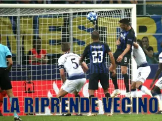 😍 LA RIPRENDE VECINO サッカー, スポーツ, フットボール, ゴール, イタリア, ベシーノ telegram sticker