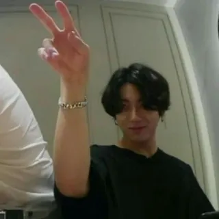 😜 Jungkook kpop, ピースサイン, 指のジェスチャー, 人, 男性, アイドル telegram sticker