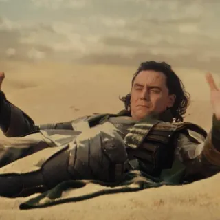 💚 Loki marvel, loki, sdraiato, tom hiddleston telegram sticker