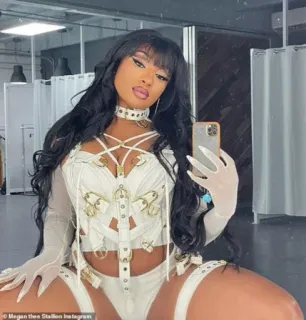 🤍 Megan thee Stallion Megan thee Stallion, Sängerin, Rapperin, Promi, Porträt, Frau whatsapp sticker