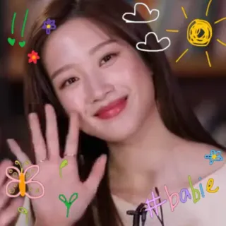 👩‍💻 babie Frau, Selfie, Mädchen, Blumen, Zeichnung, Schmetterling, Wolken, Sonne telegram sticker