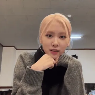 🍧 Rosé kpop, sängerin, frau, blonde haare, rosé telegram sticker