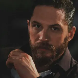 🔥 Tom Hardy acteur, homme, portrait, barbu, beau telegram sticker