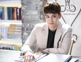 🙂 www.sbs.co.kr man, portrait, korean, actor, celebrity, smile telegram sticker