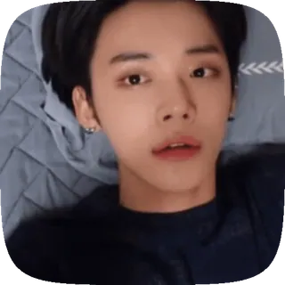 🙄 person, male, lying down, selfie, portrait, face telegram sticker