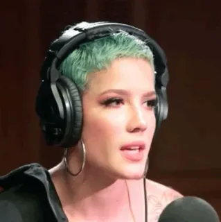 Halsey [2] | @LetMeBYourSoul whatsapp stickers