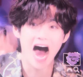 🕯 V moo juice Tae K-Pop, BTS, Taehyung, Sänger, Idol, Porträt telegram sticker