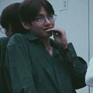 🕸 V kpop, bts, koreański piosenkarz, v, taehyung telegram sticker