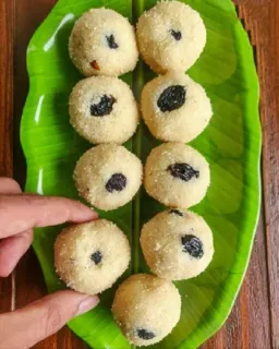 🍩 food, dessert, laddu, sweets, indian cuisine, coconut laddu telegram sticker