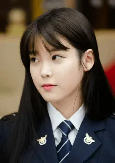 🏅 IU IU, Coréenne, Actrice, Chanteuse, Célébrité, Uniforme de police telegram sticker