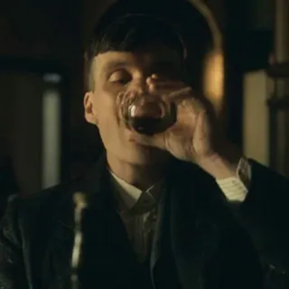 🥃 Thomas Shelby Peaky Blinders Mann, trinken, Alkohol, Porträt, Peaky Blinders, Thomas Shelby telegram sticker