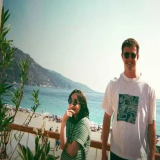 😅 Marianne and Connell Normal People Normal People, Connell and Marianne, Paul Mescal, Daisy Edgar-Jones, Italy, vacation, beach, summer, couple, TV series telegram sticker