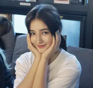 💗 Nancy K-Pop, Idol, Sängerin, Promi, Frau, hübsch, Porträt, Person telegram sticker