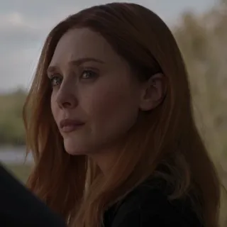 😔 Wanda Maximoff Ванда Максимофф, Алая Ведьма, Marvel, супергерой, рыжие волосы, женщина whatsapp sticker