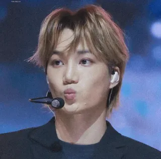 💵 남자, 인물사진, kpop, 가수, 아티스트, 아이돌 whatsapp sticker