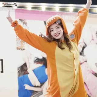 🐥 Kigurumi, Dinosaure, Costume animal, Orange, Mignon, Combinaison, Cosplay telegram sticker