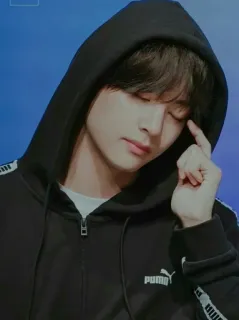 🎐 uomo, felpa con cappuccio, Puma, coreano, V, Kim Taehyung, BTS whatsapp sticker